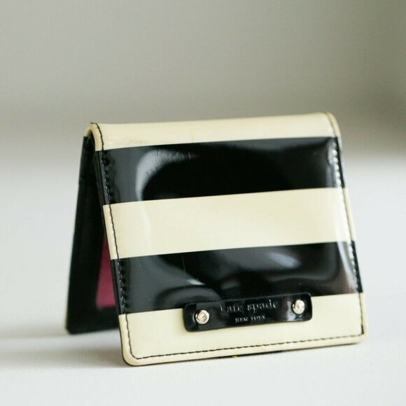 Kate Spade Classic Ivory Black Patent Wallet - Picture 1 of 9